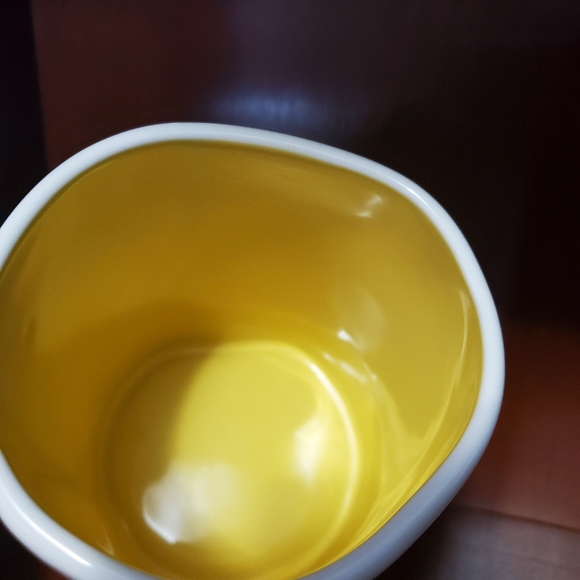 Rae Dunn Easter mug - Picture 3 of 4